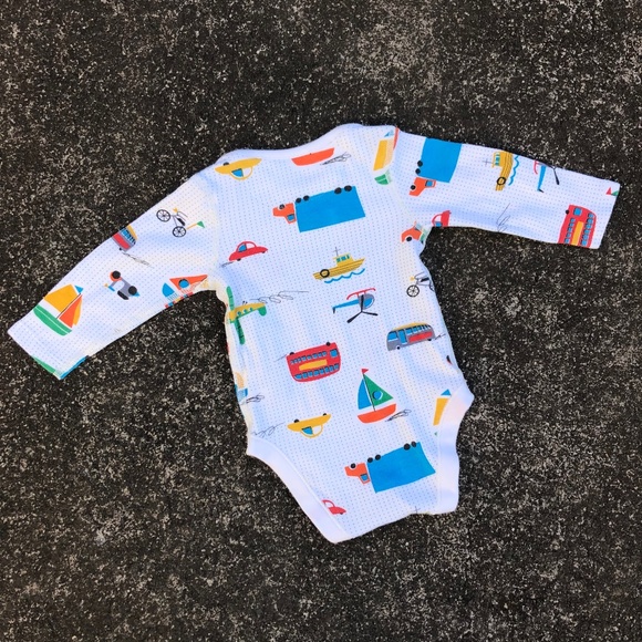 3/$10🌿 M&S Vehicles Baby Bodysuit (2) - Picture 3 of 6